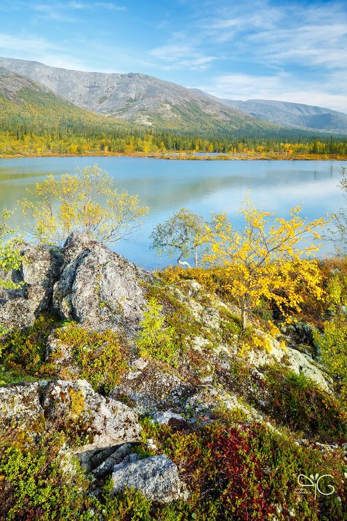 Лазурная вода Круглого Полигонального озера