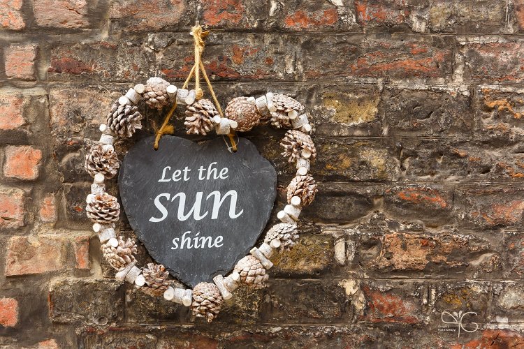 Пусть всегда будет солнце | Let the sun shine